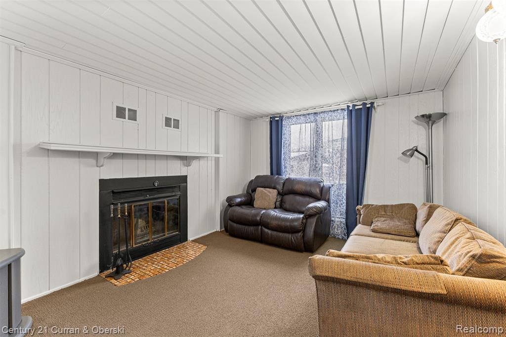 9768 Seavitt Drive, Allen Park, MI 48101 — Photo 16