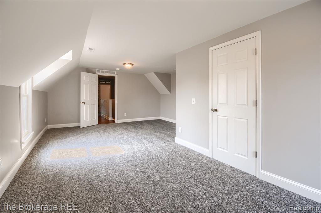 11 1ST Street, Oxford, MI 48371 — Photo 55