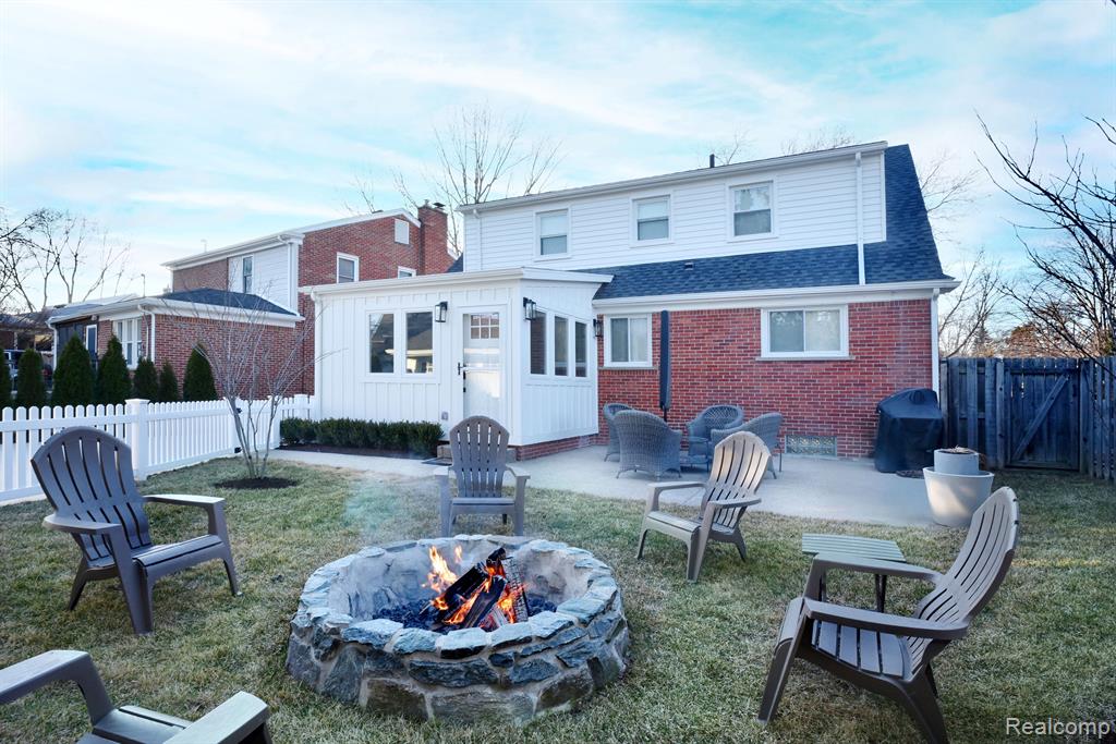 4121 S FULTON Place, Royal Oak, MI 48073 — Photo 33