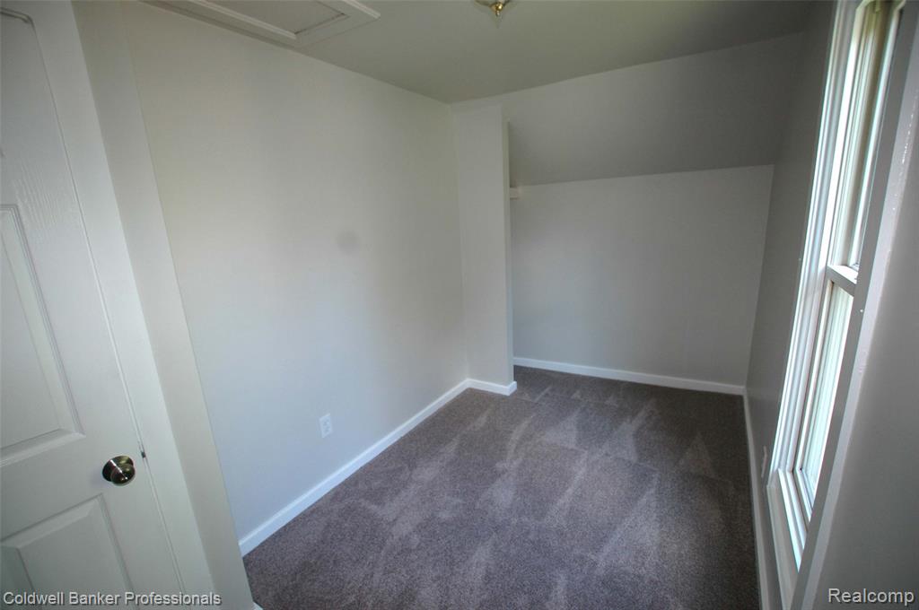 706 N Main Street, Lapeer, MI 48446 — Photo 21