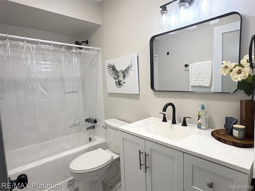 208 Devonshire Street, Ypsilanti, MI 48198 — Photo 4