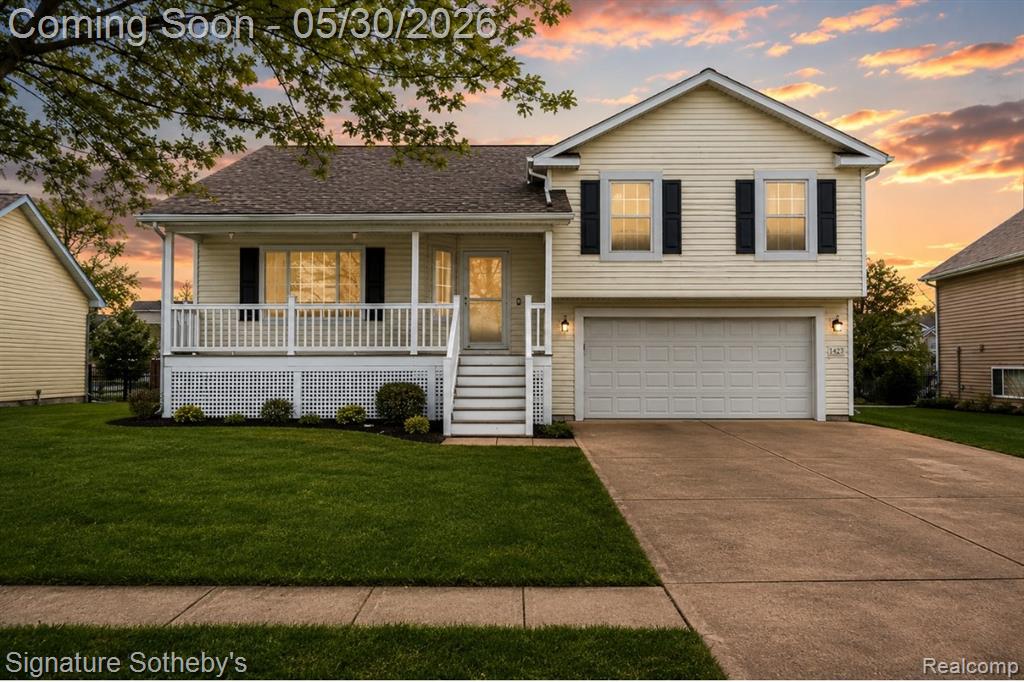 422 Coventry Lane, Mason, MI 48854
