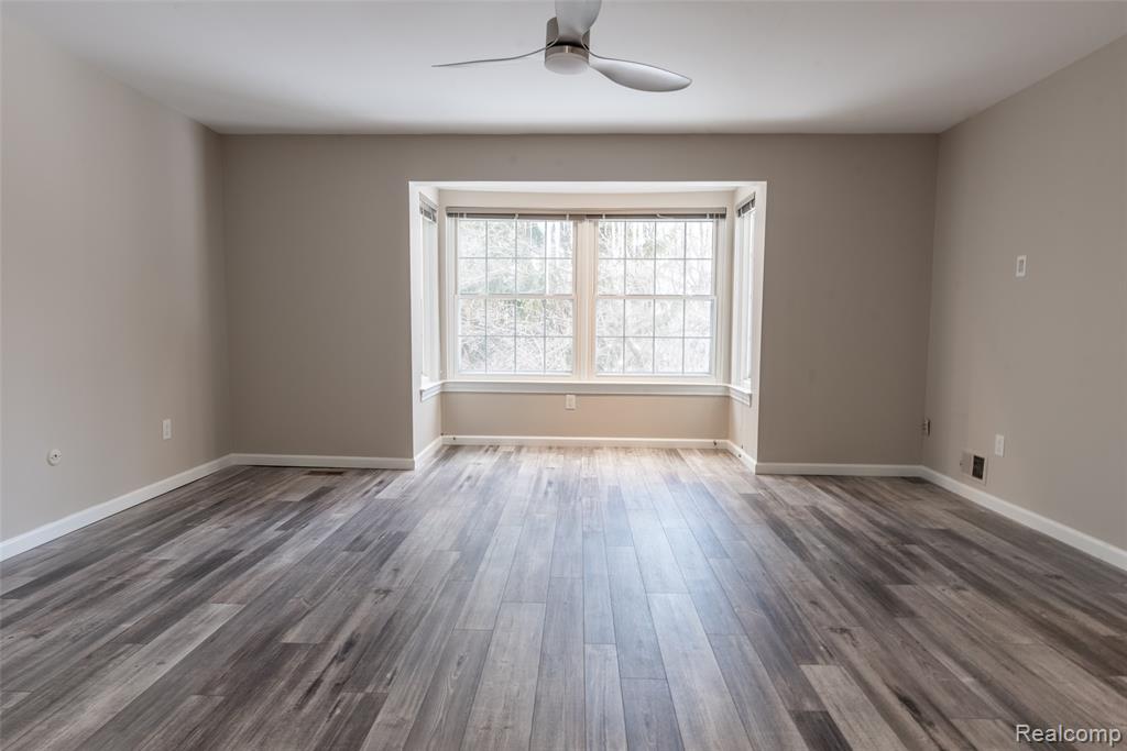 2677 Williamsburg Circle, Auburn Hills, MI 48326 — Photo 14