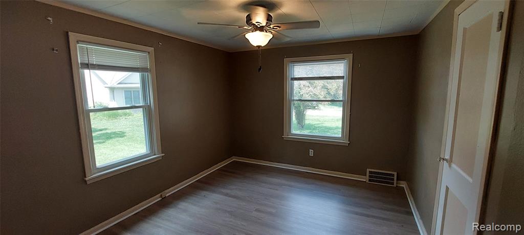 9473 Whitall Lane, Grosse Ile, MI 48138 — Photo 10