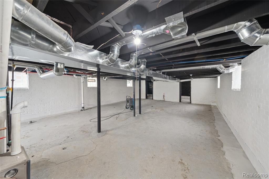4835 BEDFORD Street, Detroit, MI 48224 — Photo 38