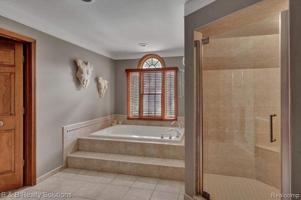 111 Amy Lynn Court, Metamora, MI 48455 — Photo 33