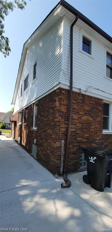5056 Somerset Avenue, Detroit, MI 48224 — Photo 41
