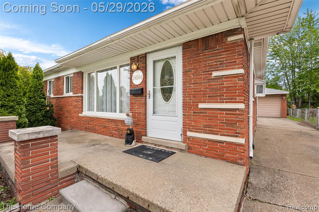 24564 Marine Avenue, Eastpointe, MI 48021 — Photo 6