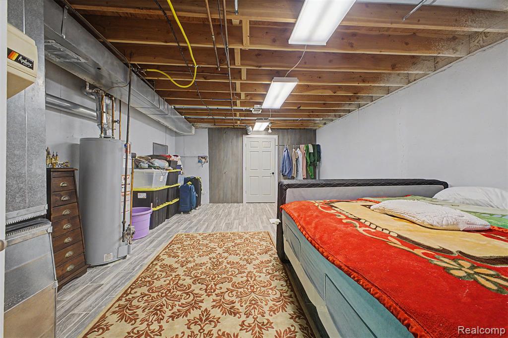 816 N Beech Daly Road, Dearborn Heights, MI 48127 — Photo 37