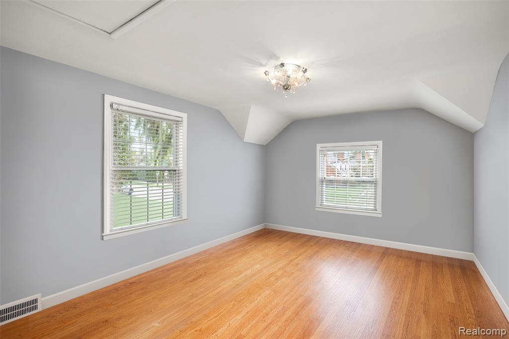 244 Kerby Road, Grosse Pointe Farms, MI 48236 — Photo 31