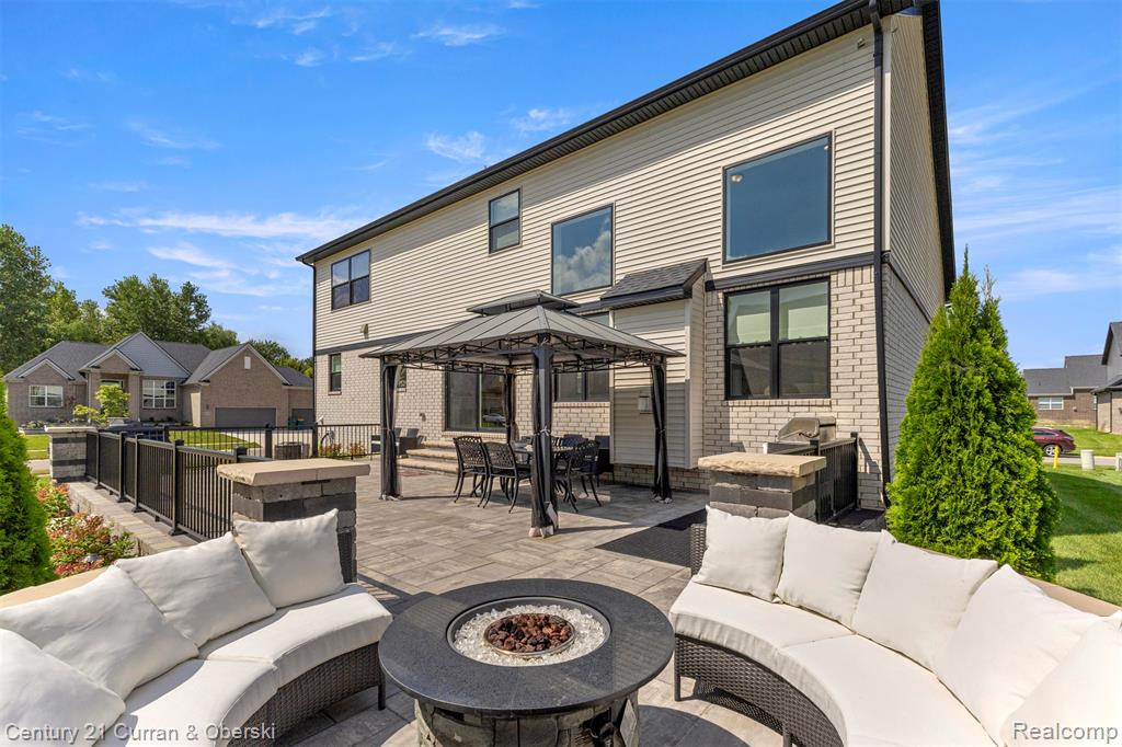 14079 Cobblestone Court, Belleville, MI 48111 — Photo 41