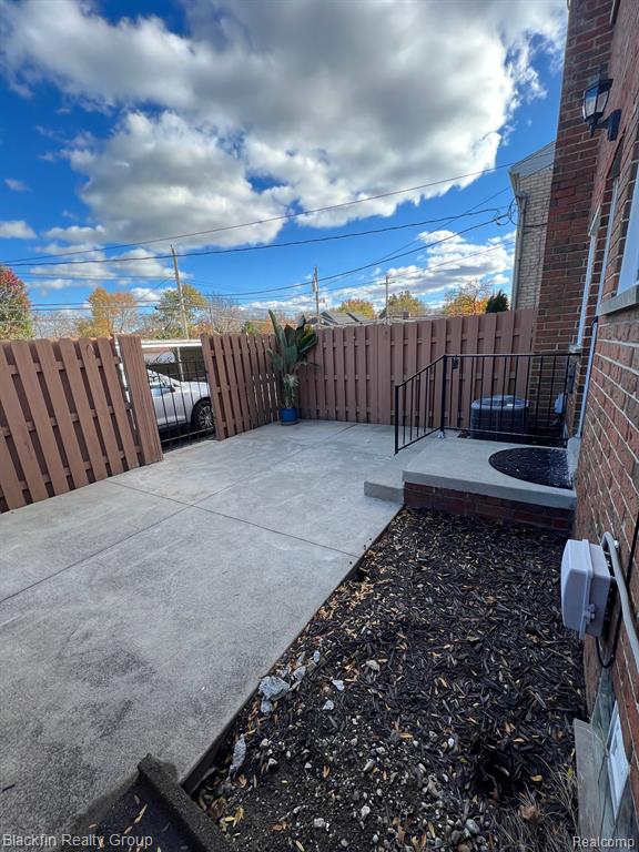 4824 MANSFIELD Avenue, Royal Oak, MI 48073 — Photo 18