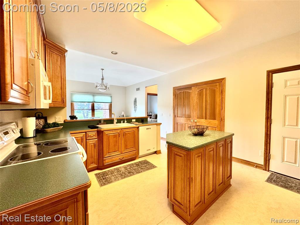 2616 Pebble Beach Drive, Oakland, MI — Photo 11