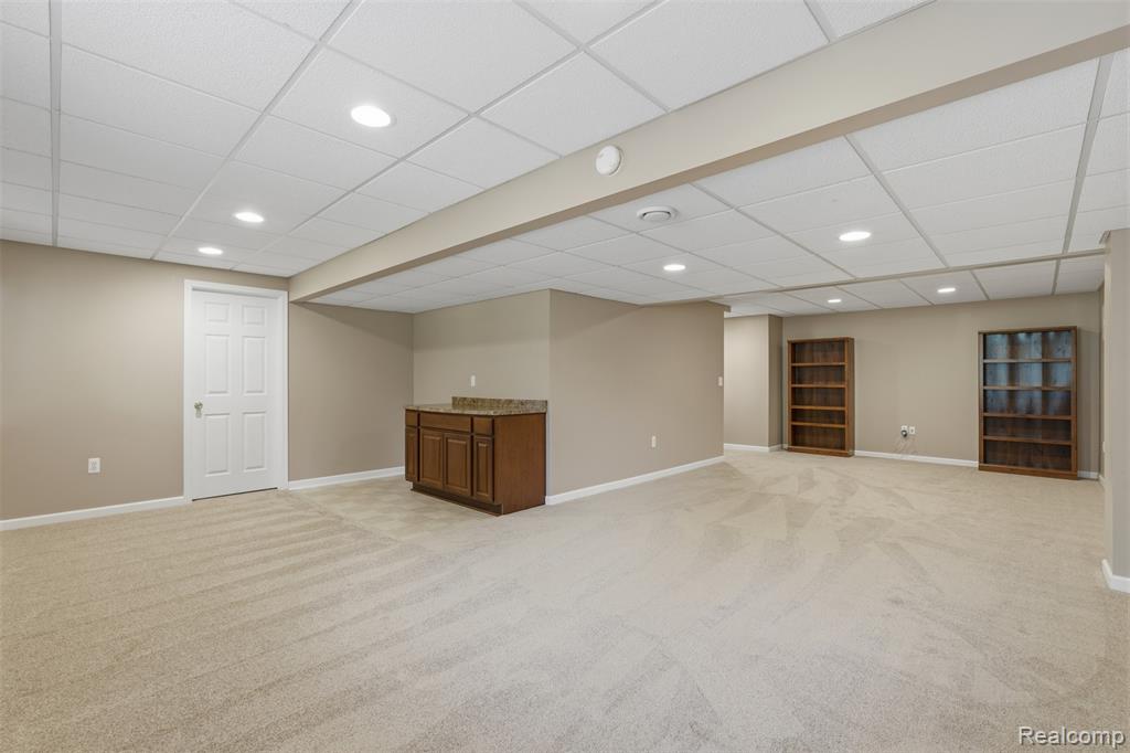 6263 Shadetree Court, Howell, MI 48843 — Photo 25