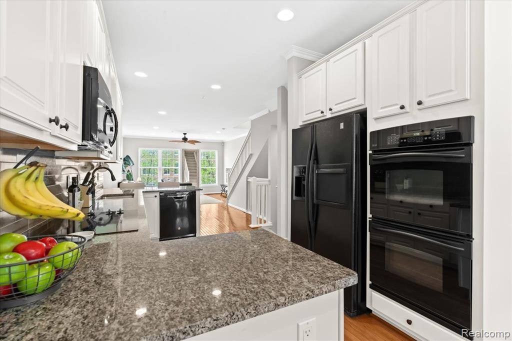 531 Graten Street, Birmingham, MI 48009 — Photo 16