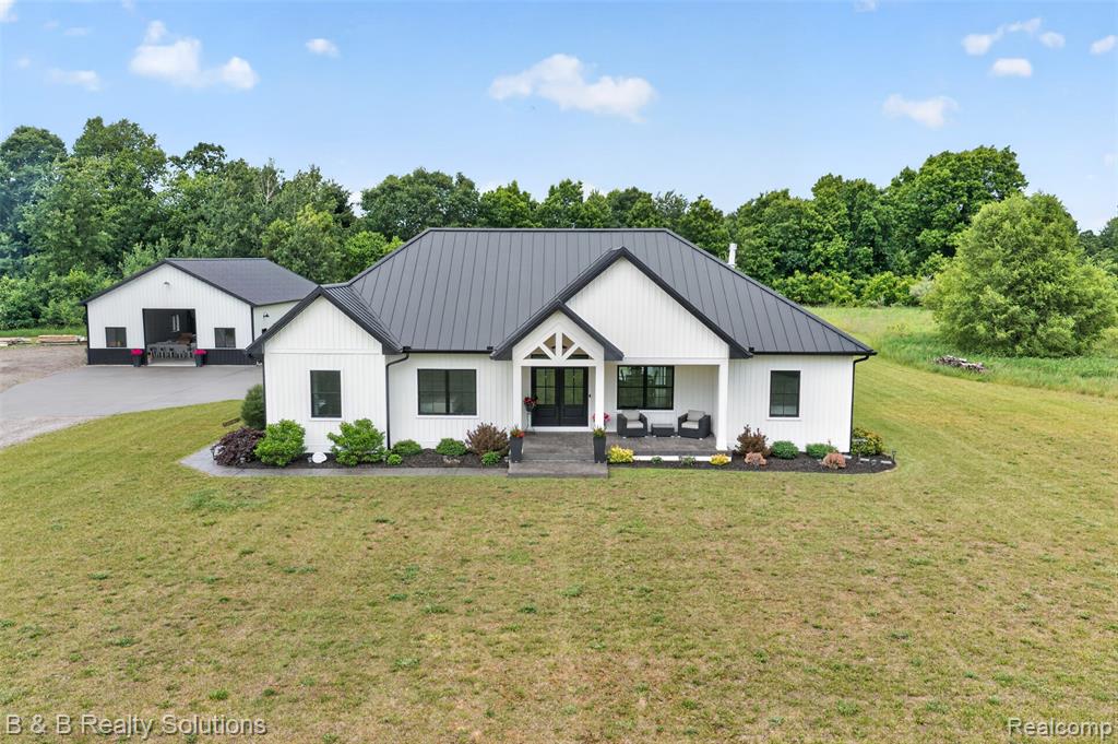 6204 Fish Lake Road, North Branch, MI 48461 — Photo 72