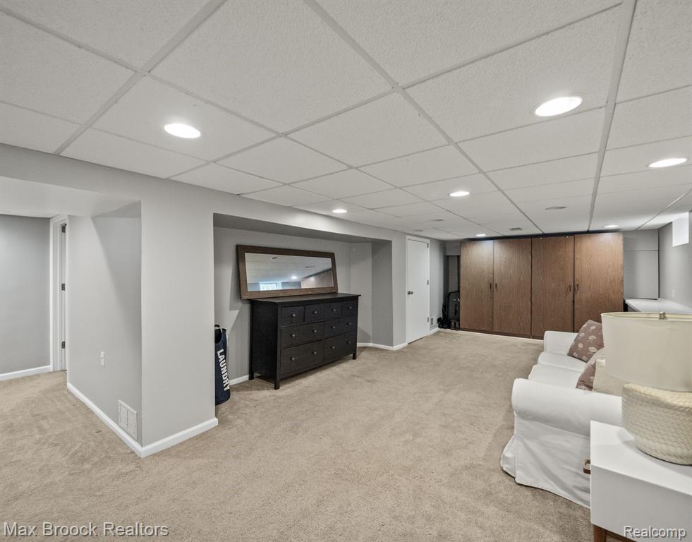 913 MAPLEGROVE Avenue, Royal Oak, MI 48067 — Photo 21