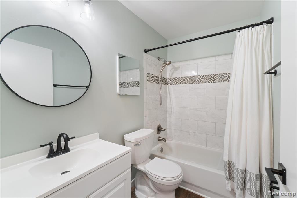 22185 Quail Run Circle, 3, South Lyon, MI 48178 — Photo 24