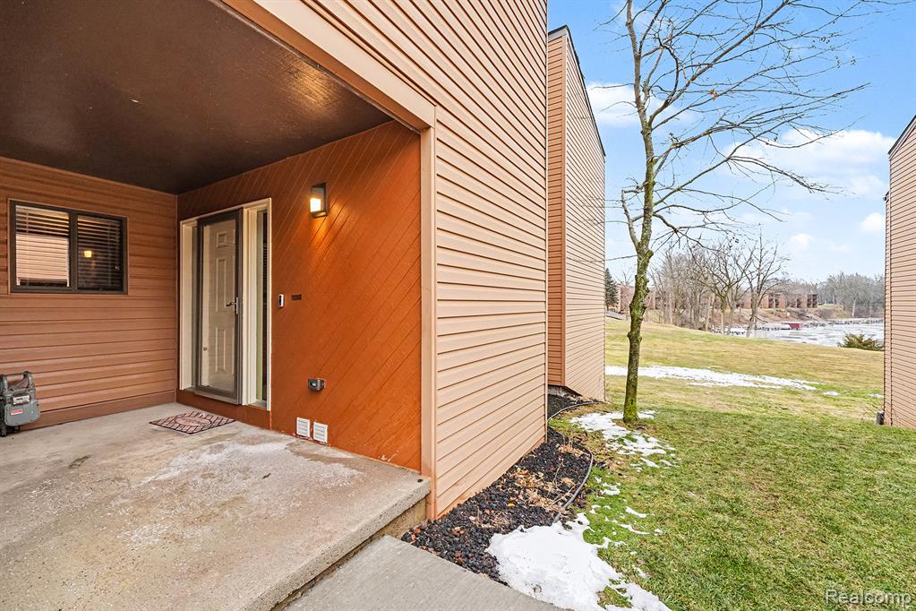 48315 Bayshore Drive, Van Buren, MI 48111 — Photo 35