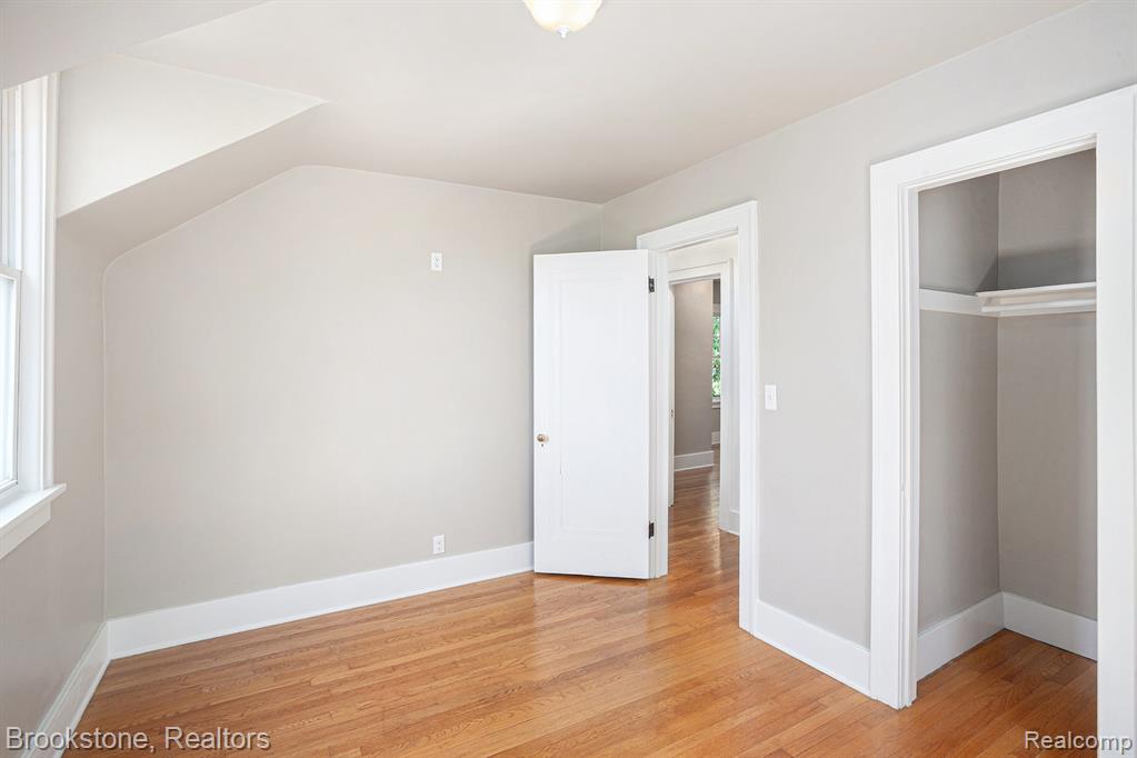 159 Alice Avenue, Bloomfield, MI 48302 — Photo 16