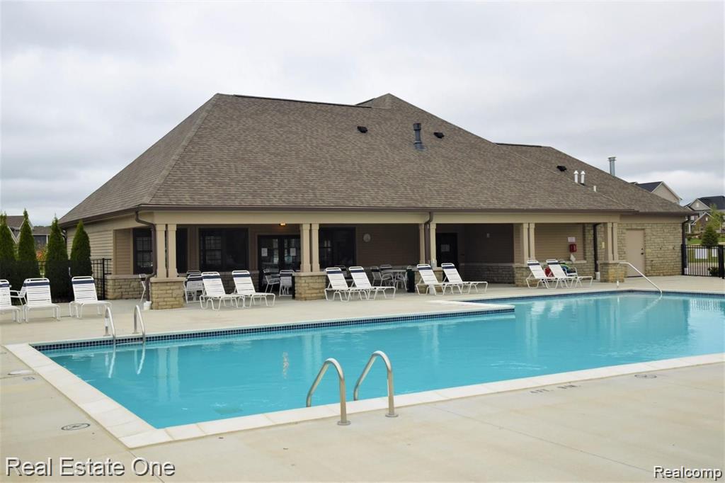1113 Lark Street, Lake Orion, MI — Photo 29