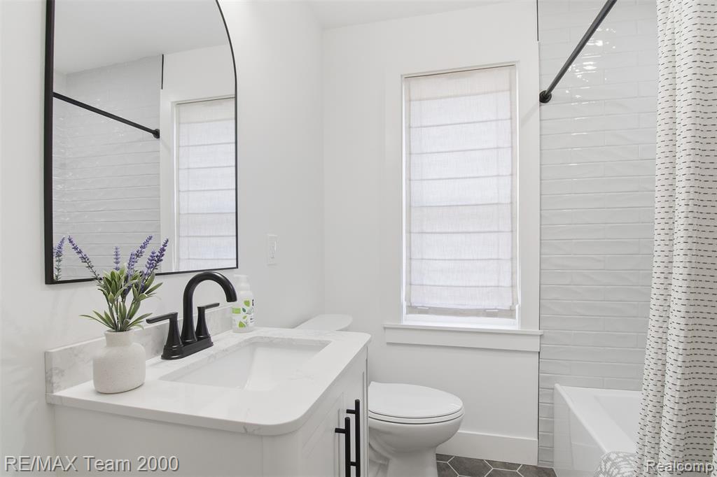 721 N Alexander Avenue, Royal Oak, MI 48067 — Photo 18