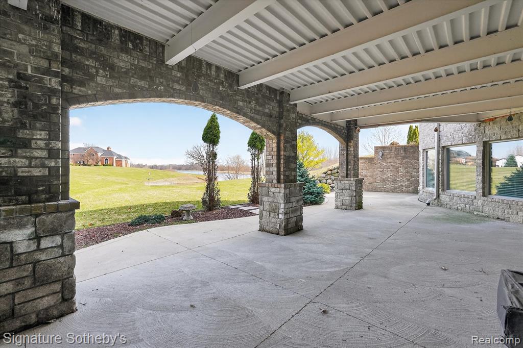 7455 Groveland Road, Holly, MI 48442 — Photo 43