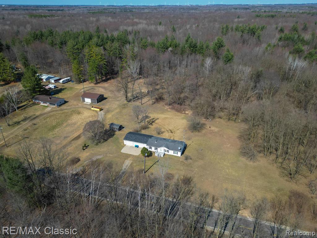 4626 WALTAN Road, Vassar, MI 48768 — Photo 76