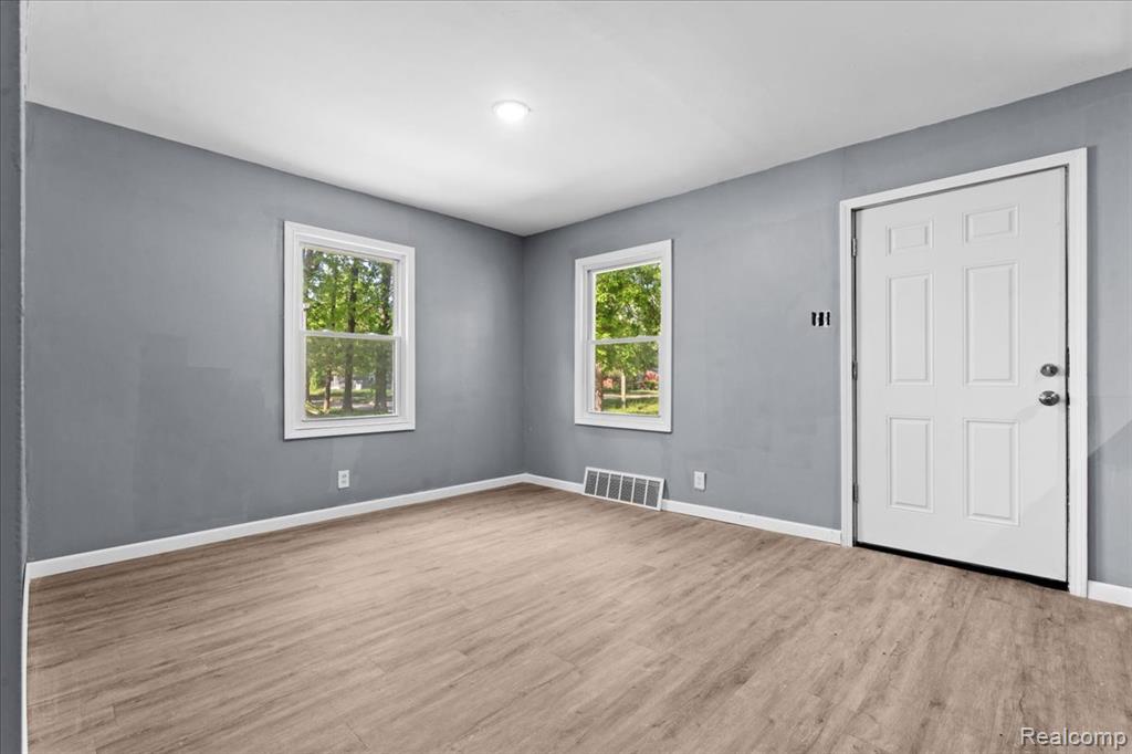 16139 Lamphere Street - Photo 5