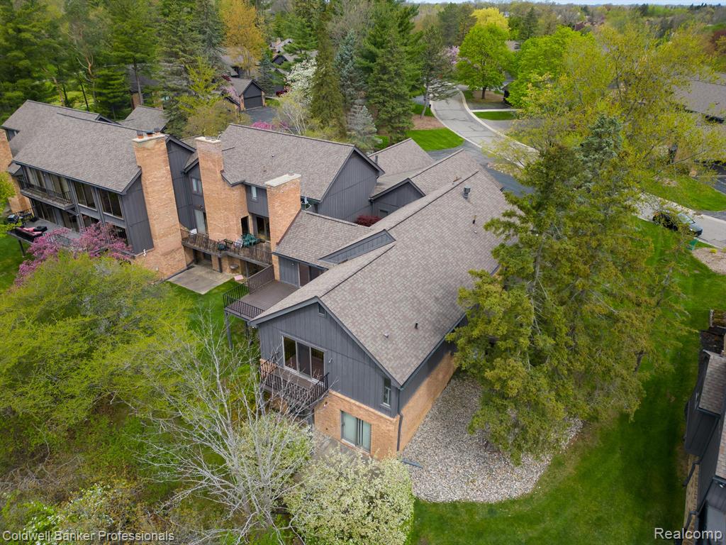 1921 Pine Ridge Lane, Bloomfield Hills, MI 48302 — Photo 4