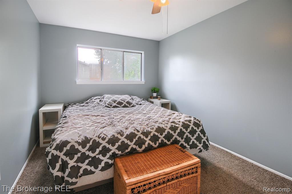 5523 OLD FRANKLIN Road, Grand Blanc, MI 48439 — Photo 10