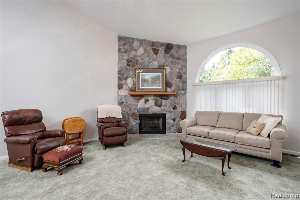7566 Radcliffe, Brighton, MI 48114 — Photo 15