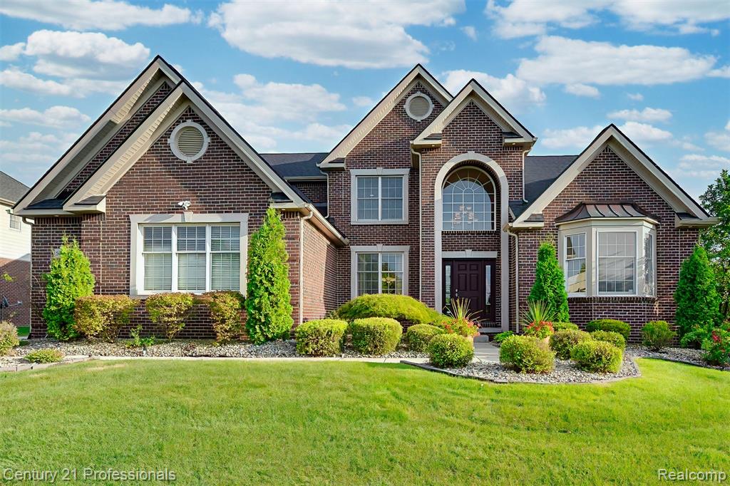 50553 Billenca Drive, Novi, MI — Photo 2