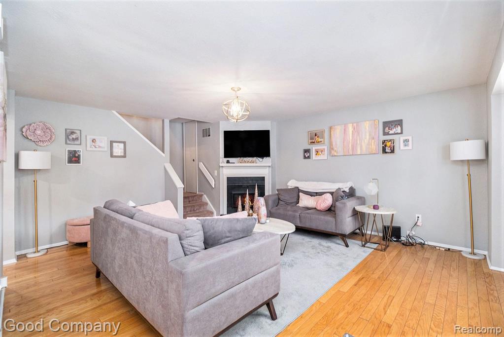 24911 AUBURN Lane, 24, Southfield, MI 48033 — Photo 5