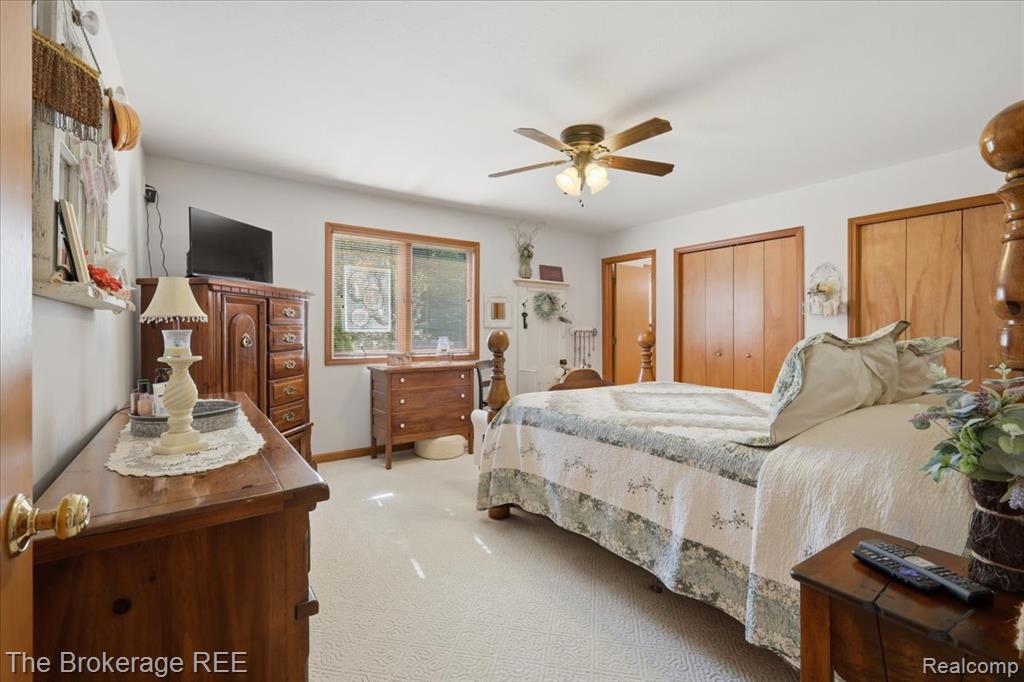 6057 Center Road, Grand Blanc, MI 48439 — Photo 28