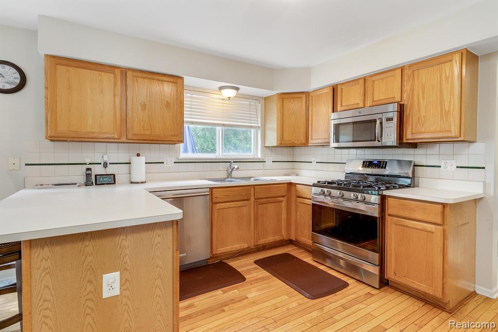 4717 SYCAMORE Drive, Ypsilanti, MI 48197 — Photo 16