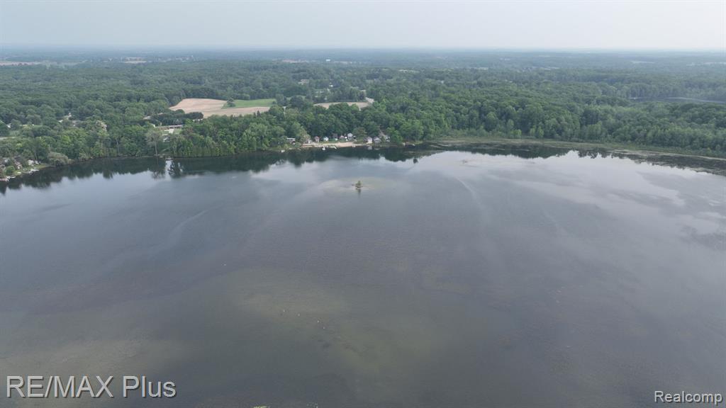 2047 Hickory Drive, Lapeer, MI 48446 — Photo 58