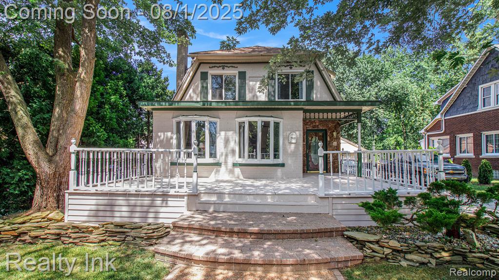 9820 BYROMAR Lane, Grosse Ile, MI 48138 — front exterior