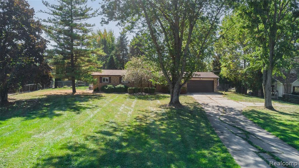 9336 E Bristol Road, Davison, MI 48423 — Photo 21
