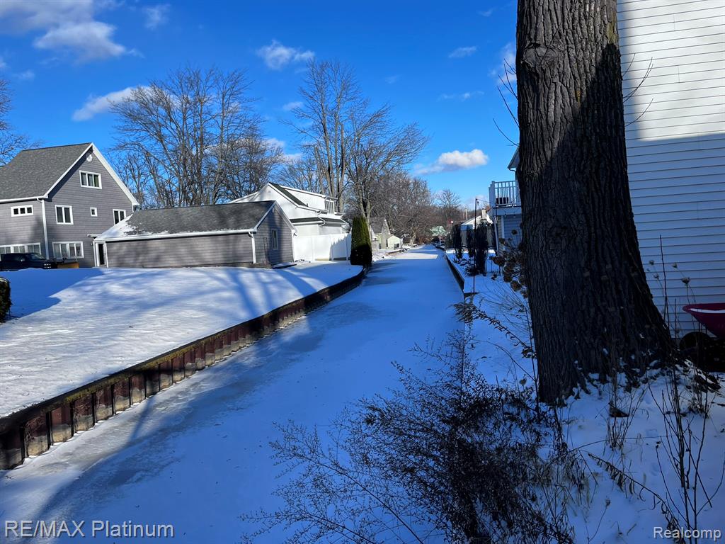 11181 W FERNDALE Drive, Manitou Beach, MI 49253 — Photo 14