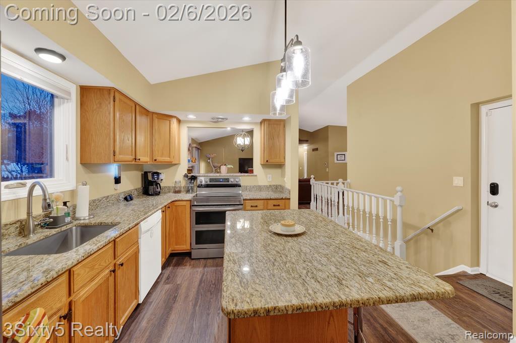 4730 Bretton Lane, Highland, MI 48356 — Photo 13