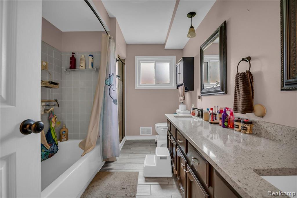 44350 Ausable Drive, Clinton Twp, MI 48038 — Photo 20