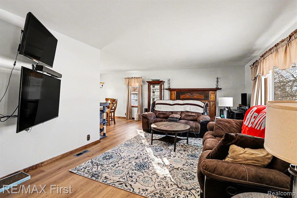 656 Wadhams Road, Kimball, MI — Photo 4
