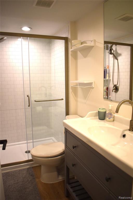 5441 Provincial Drive, Bloomfield Hills, MI 48302 — Photo 36
