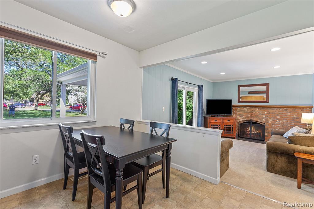 7406 Sussex Drive, Canton, MI 48187 — Photo 11