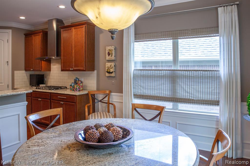 5514 WOODFALL Road, Clarkston, MI 48348 — Photo 12