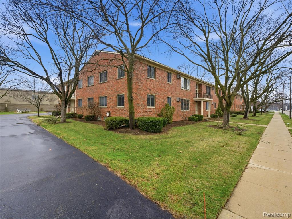 4625 Leafdale Avenue, 2B, Royal Oak, MI 48073 — Photo 23