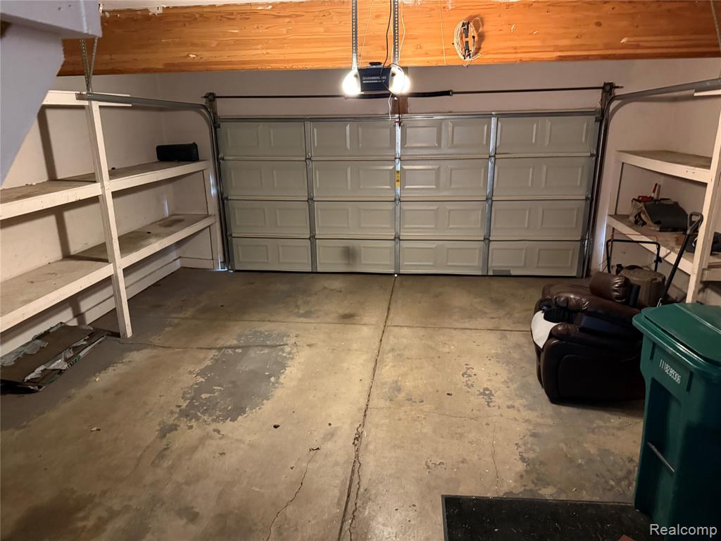 44994 Sondra Drive, Belleville, MI 48111 — Photo 92