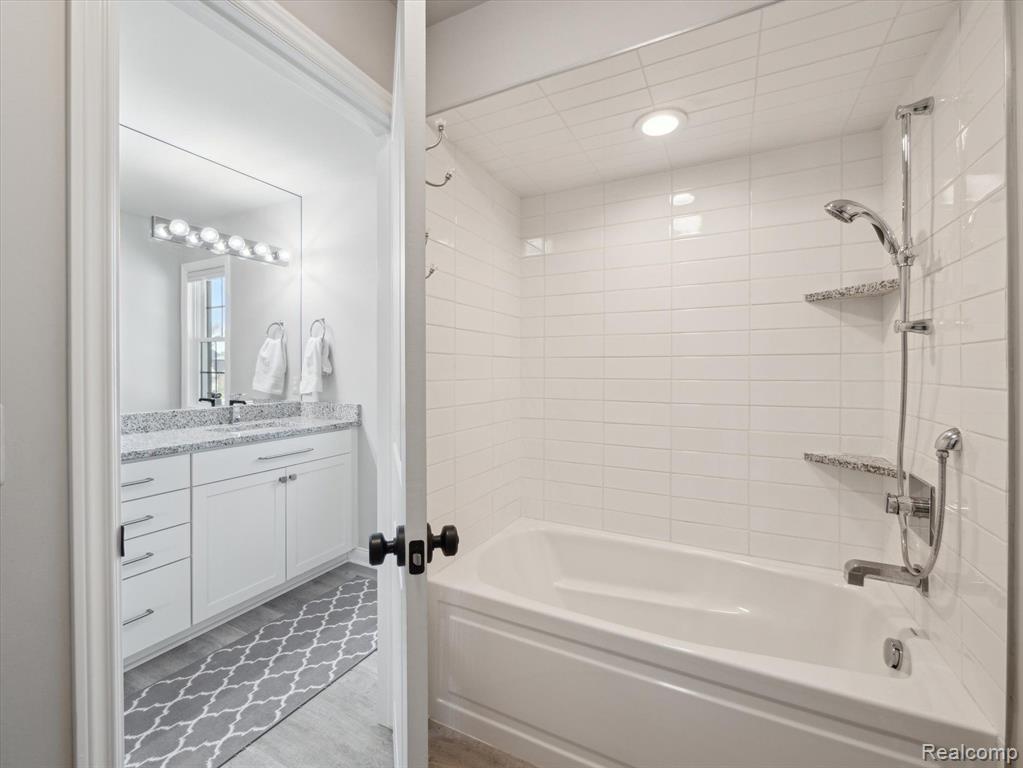 900 N MILL Street, South Lyon, MI 48178 — Photo 29