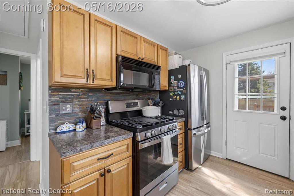 5067 Walsh Drive, Brighton, MI 48114 — Photo 19